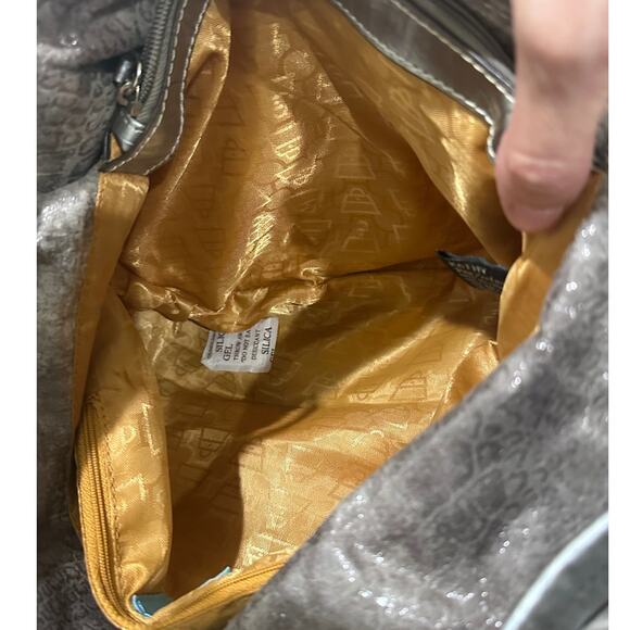 Kathy Van Zeeland On the Rocks Shopper Hobo Slouchy Handbag Metallic Gray NWOT - Picture 4 of 8